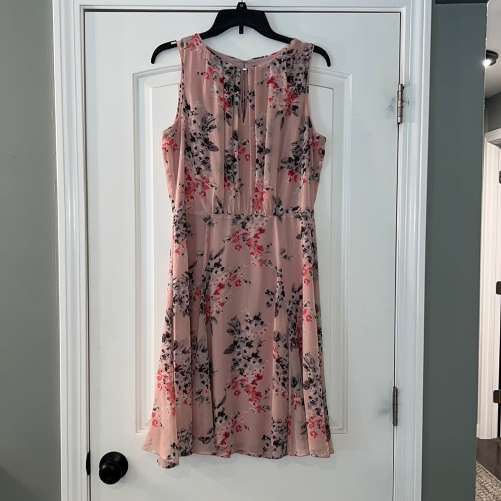 NWOT White House Black Market Dress